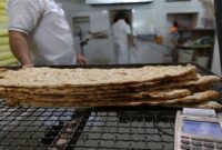 فروش کیلویی نان راهکاری برای جلوگیری از گرانفروشی و کاهش وزن چانه