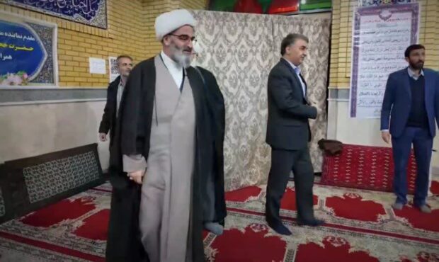 صدای آرادان را باید بشنوید… صدای آرادان را باید بشنوید…