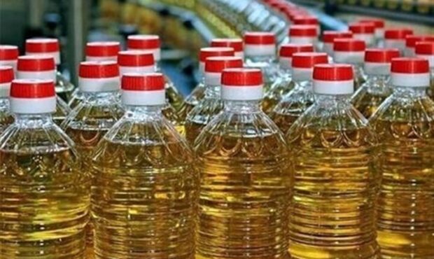 کشف انبارهای روغن احتکار شده در گرمسار کشف انبارهای روغن احتکار شده در گرمسار