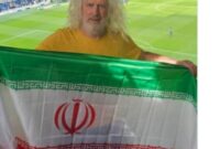 دنیا کنار ایران ایستاده است دنیا کنار ایران ایستاده است